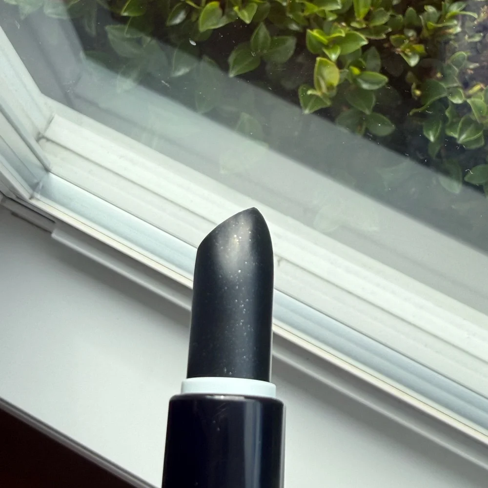 Hard Candy‎ Fierce Effects Lipstick Black Diamond 1054 Black NEW